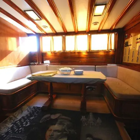 Albatros Kabin Kiralama Botel Fethiye